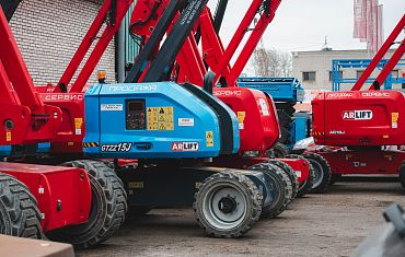 ТОП-10 ошибок при аренде подъемника, из-за которых горят сроки