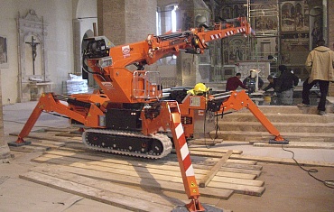 Монтаж в музее